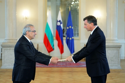 Ambassador Ivan Sirakov presented his credentials to the President of the Republic of Slovenia
